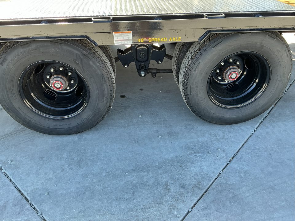 New 2027 Big Tex Trailers 25GN-30D5A-MR 8.5FT X 30FT 25.9K GVW TA-D Equipment Trailer