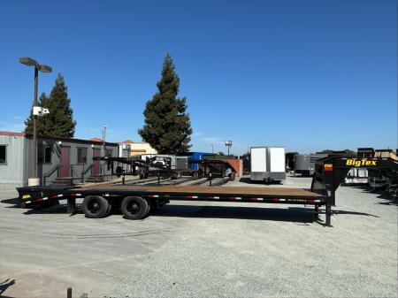 New 2027 Big Tex Trailers 25GN-30D5A-MR 8.5FT X 30FT 25.9K GVW TA-D Equipment Trailer