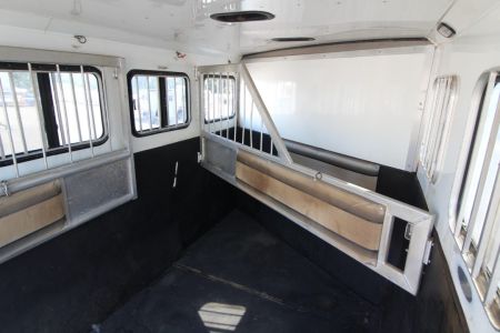 Used 2007 SilverLite 3 Horse Trailer