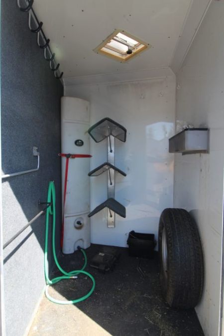 Used 2007 SilverLite 3 Horse Trailer