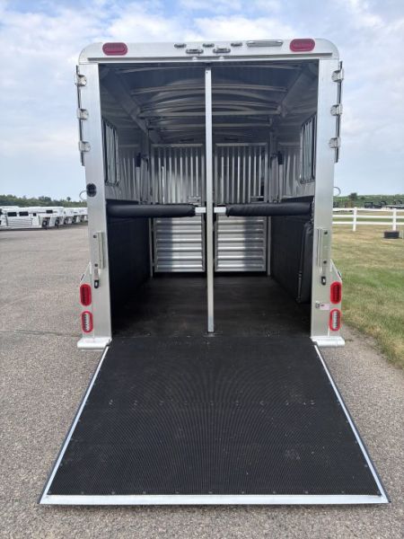 New 2027 4-Star Trailers 2 + 1 Horse Trailer