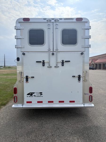 New 2027 4-Star Trailers 2 + 1 Horse Trailer
