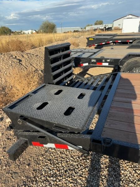 New 2025 Sure-Trac 7X19+3 UNIVERSAL RAMP EQUIPMENT TRAILER 14K