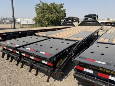 New 2025 Big Tex Trailers 20+5 HEAVY DUTY TANDEM DUAL WHEEL GOOSENECK TRAILER 25.9K W/MEGA RAMPS