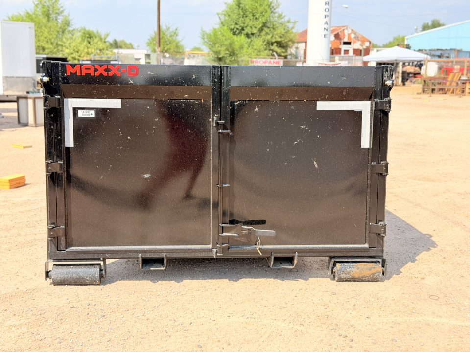 New 2027 MAXX-D 14 Roll-Off Dump bins