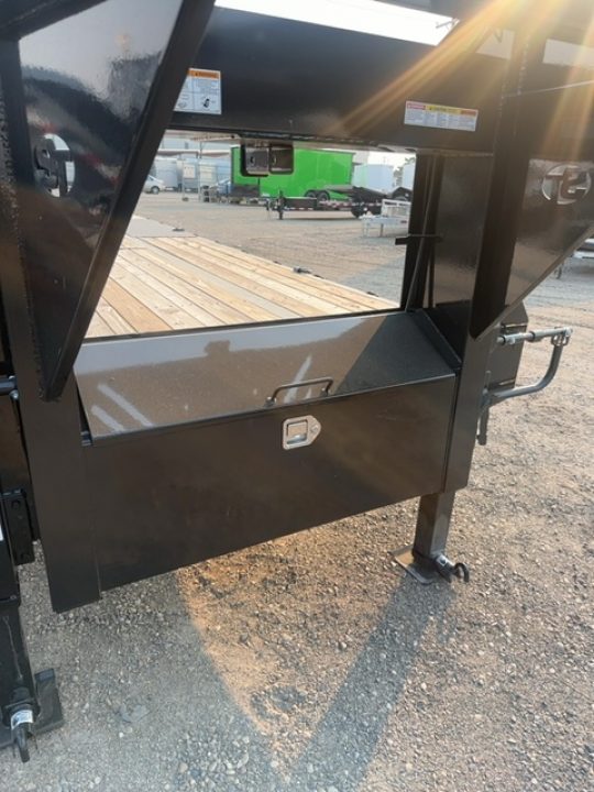 New 2026 Sure-Trac 8.5 X 25 HD LOW PROFILE DECKOVER FLATBED GN Gooseneck Bodies