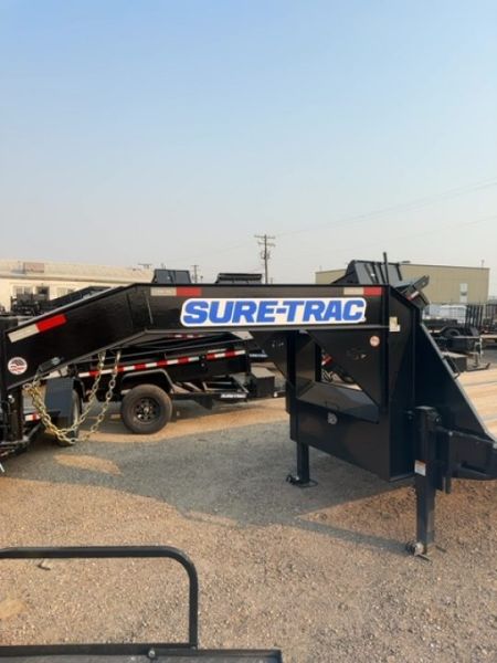New 2026 Sure-Trac 8.5 X 25 HD LOW PROFILE DECKOVER FLATBED GN Gooseneck Bodies