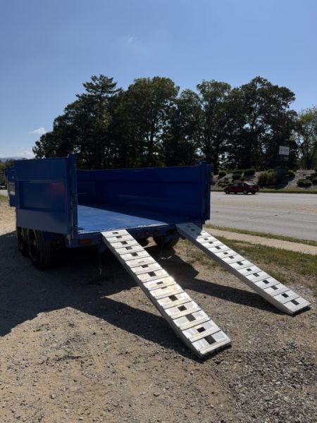 New 2027 Iron Bull DWB8314072 America 250 Series Dump Trailer /Hyd Jack / Wireless Remote / Solar Panel / 36" High Sides / 2-7k Electric Brake Axles / tarp / Alum Ramps / Combo Gate / Powder Coat Blue