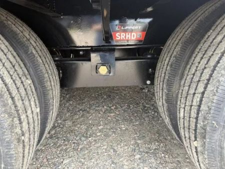 New 2027 35' Diamond C FMAX212 Gooseneck Trailer - Hyd Dove