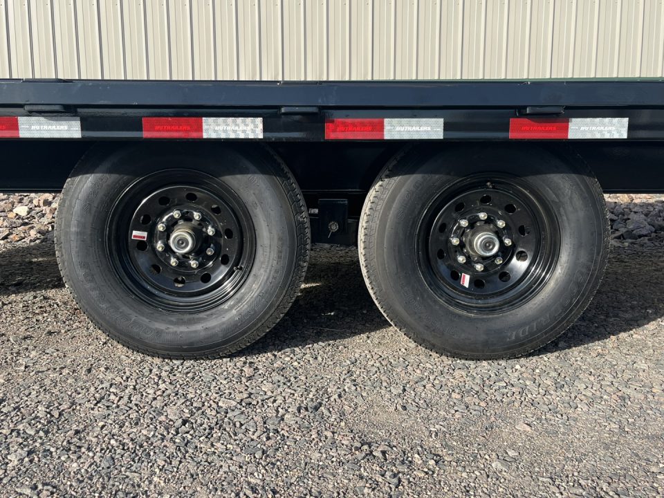 New 2027 24' - 14k PJ 8" I-beam Deckover Trailer