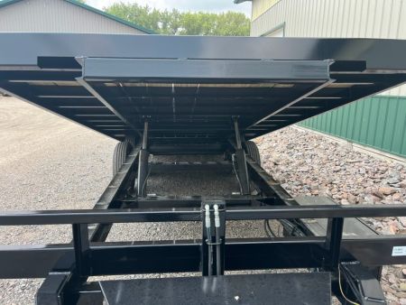 New 2027 22' 14k PJ Deckover Tilt Trailer - Hyd Jack