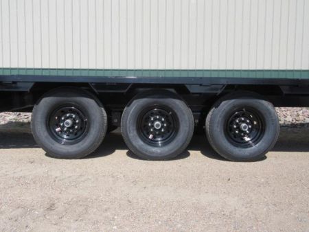 New 2027 30' PJ Low-Pro Triple Axle Gooseneck Flatbed Trailer