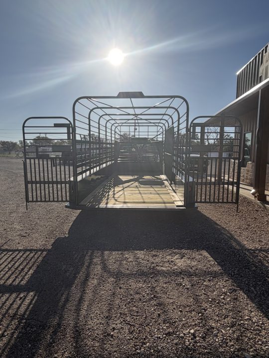 2026 7×20 Horse Livestock Trailer photo 5