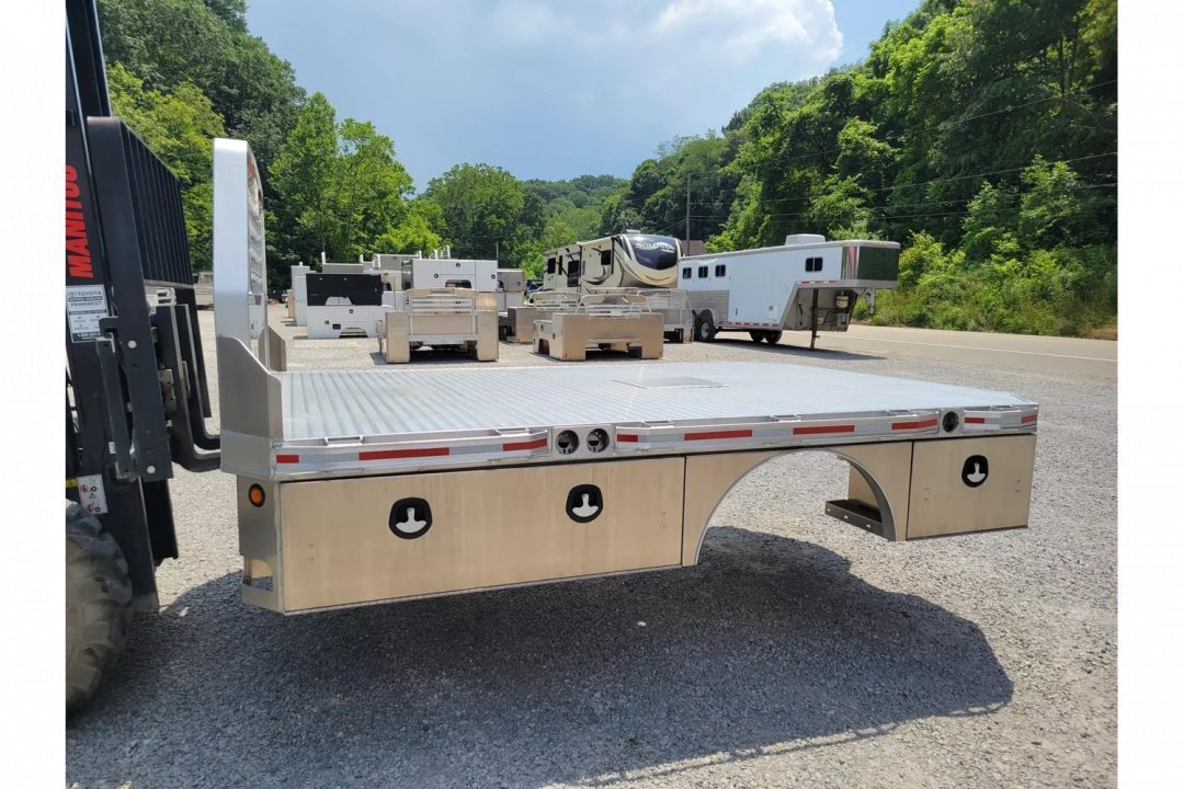 New Martin Truck Bodies 98x136 SB Flatbed 84" CA DRW Truck Bed