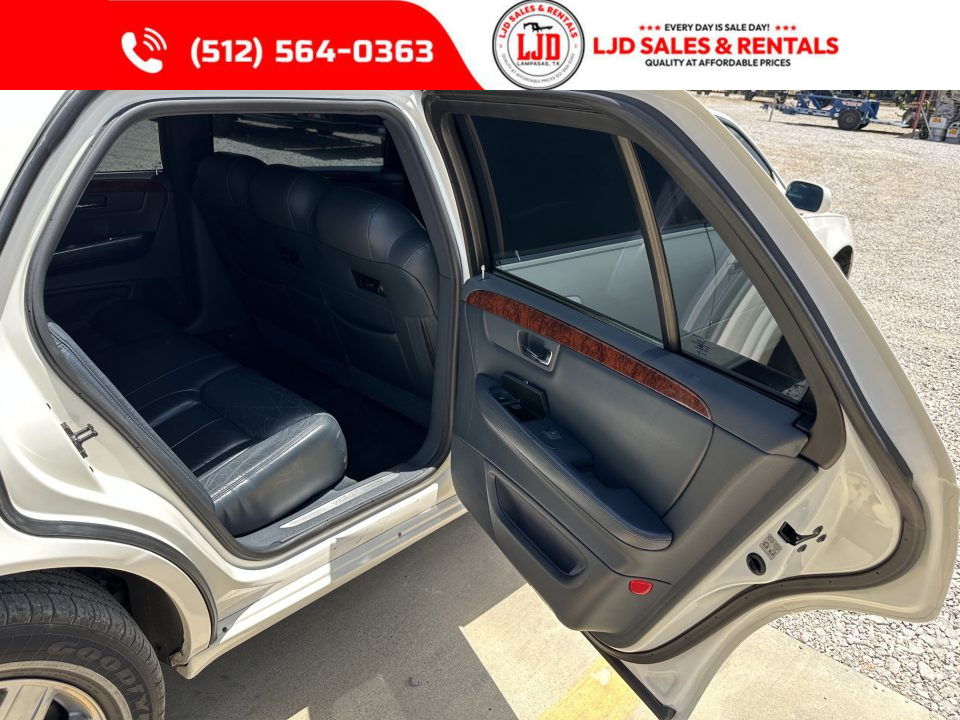Used 2006 Cadillac - DTS - Limo 6 Door - 33K Miles