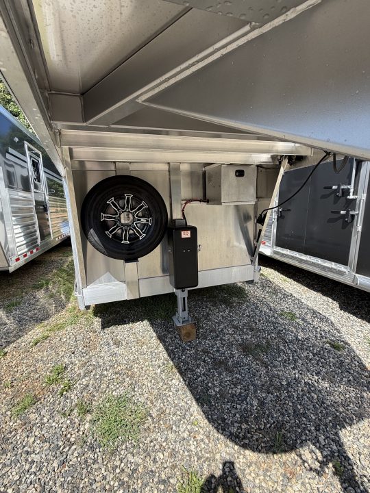 New 2027 Cimarron Trailers Norstar 2+1 Warmblood Horse Trailer