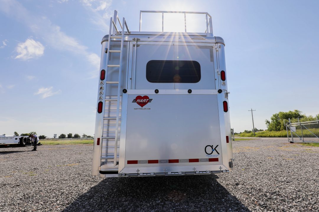 New 2027 Hart Trailer T8HG SMART TACK XL Horse Trailer