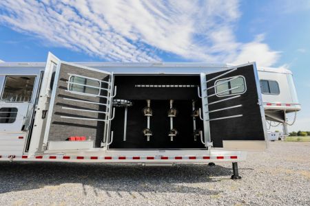New 2027 Hart Trailer T8HG SMART TACK XL Horse Trailer