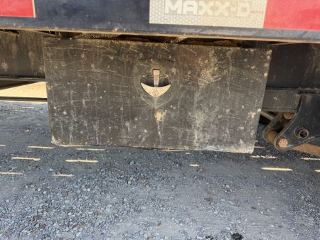 Used 2024 MAXXD 102"X28' 30K Gooseneck Flatbed Trailer