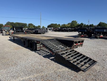 Used 2024 MAXXD 102"X28' 30K Gooseneck Flatbed Trailer