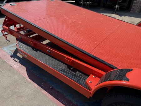 New 2027 Iron Bull TRB 83X22 Car Hauler