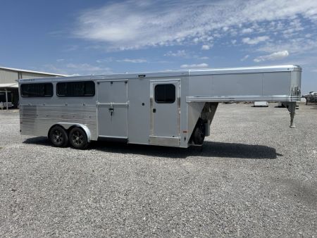 New 2027 Sundowner Showman GT 2723