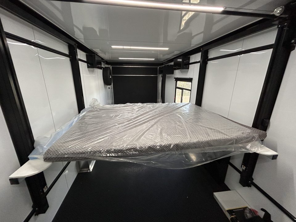 New 2026 ATC 24 FT ROM450 CAR HAULER BATHROOM KITCHENETTE AND AC