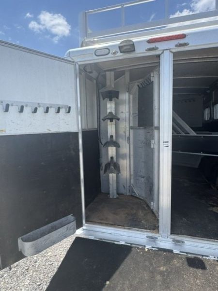 Used 2007 Cimarron Trailers 4H 12' SW LQ Horse Trailer