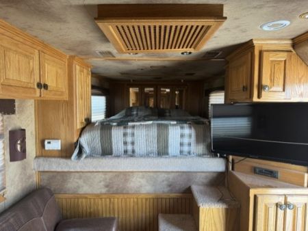 Used 2007 Cimarron Trailers 4H 12' SW LQ Horse Trailer