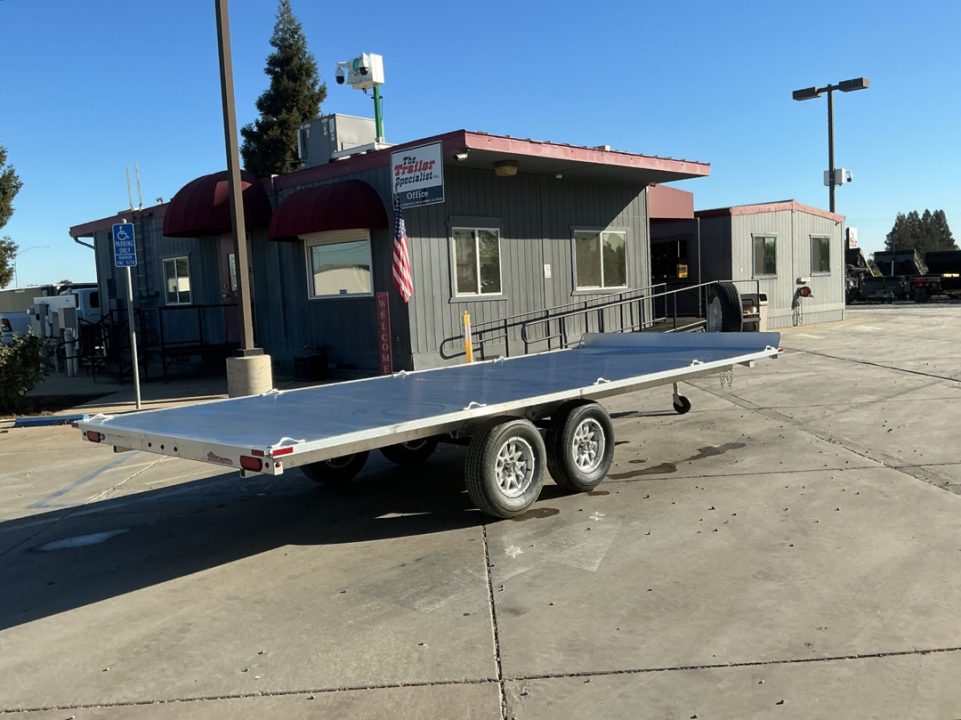 New 2027 Aluma A8818TA-EL-R 7FT X18FT 7K GVW Car Hauler