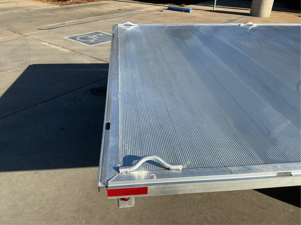 New 2027 Aluma A8818TA-EL-R 7FT X18FT 7K GVW Car Hauler