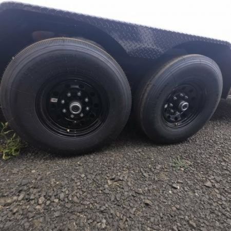 New SALE! SPLIT TILT 2027 Diamond C Trailers HDT207 82X20 Equipment Trailer 15500 GVWR ONYX BLACK