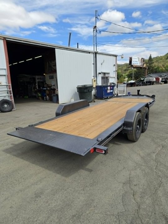 New SALE! SPLIT TILT 2027 Diamond C Trailers HDT207 82X20 Equipment Trailer 15500 GVWR CARBON METALLIC GRAY