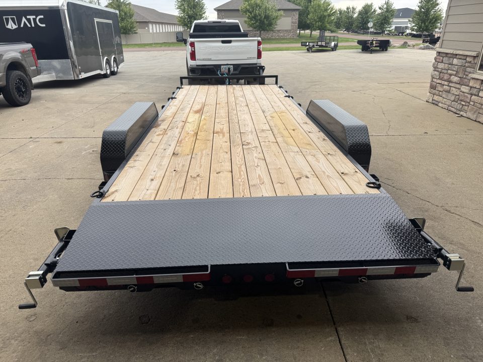 New 2027 PJ Trailers 83" x 20' CE Other