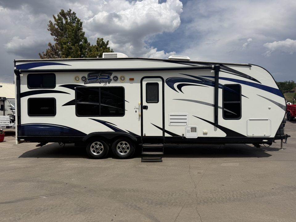Used 2013 Pacific Coachworks SANDSPORT 24 FBSL Travel Trailer
