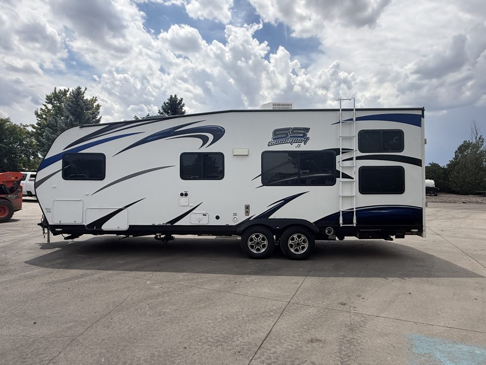 Used 2013 Pacific Coachworks SANDSPORT 24 FBSL Travel Trailer