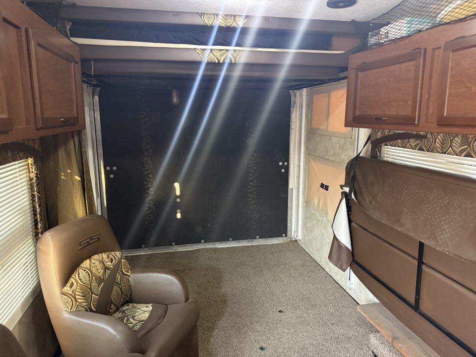 Used 2013 Pacific Coachworks SANDSPORT 24 FBSL Travel Trailer