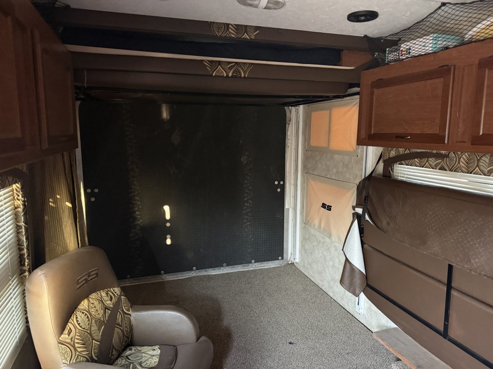 Used 2013 Pacific Coachworks SANDSPORT 24 FBSL Travel Trailer