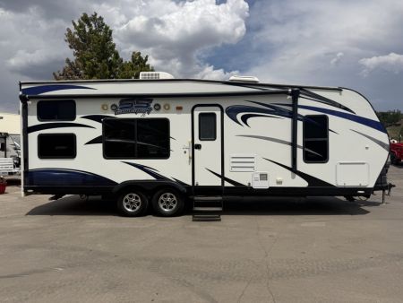 Used 2013 Pacific Coachworks SANDSPORT 24 FBSL Travel Trailer
