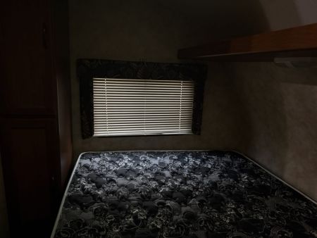 Used 2013 Pacific Coachworks SANDSPORT 24 FBSL Travel Trailer
