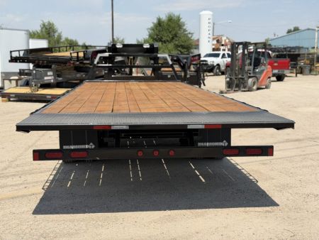 New 2026 Diamond T 8.5-25 Tandem Dual Gooseneck Tilting Deckover Equipment Hauler 24K GVWR