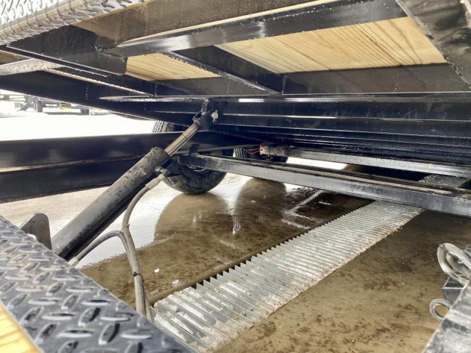 New 2024 Iron Bull 7x16+6' Gravity Tilt Equipment Trailer 14000# GVW TLB8322072