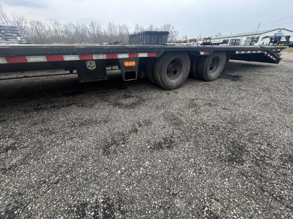 Used 2023 Iron Bull 102x40' Gooseneck Deckover 24000# GVW