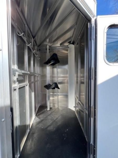 New 2025 Frontier Trailers Colt Big Sky 2 Horse