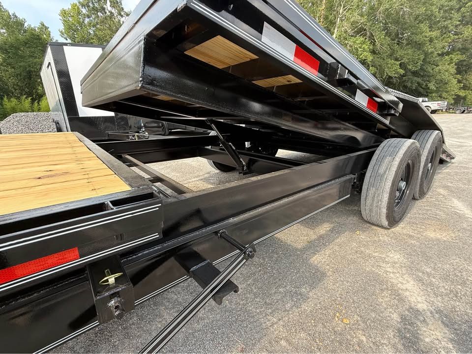 New 2026 Oak Ridge 102x26 16k Gooseneck Tilt