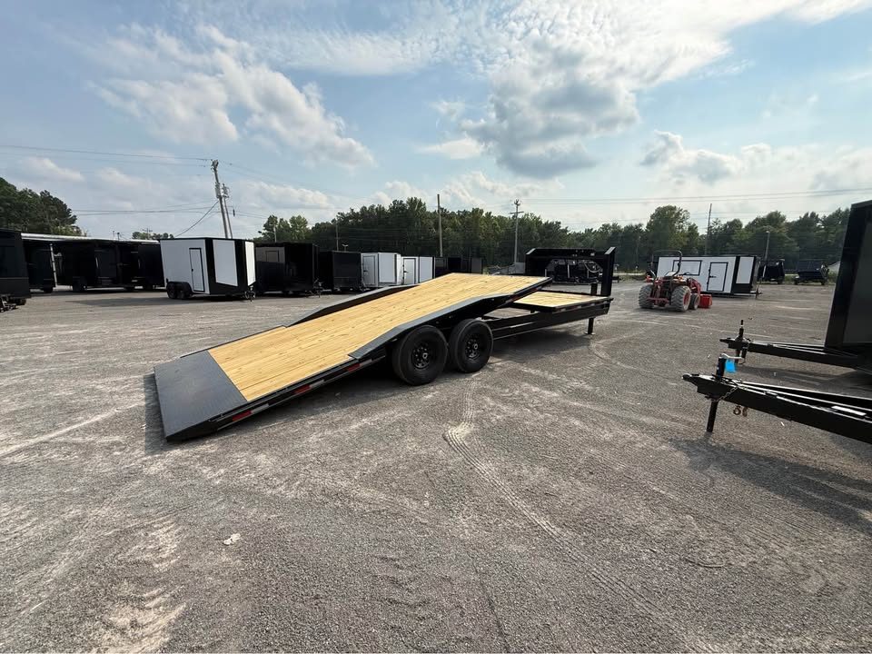 New 2026 Oak Ridge 102x26 16k Gooseneck Tilt