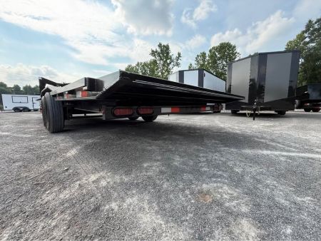 New 2026 Oak Ridge 102x26 16k Gooseneck Tilt
