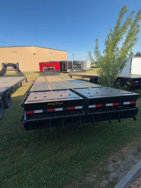 New 2027 Big Tex Trailers 25GN-40D5A Flatbed Trailer
