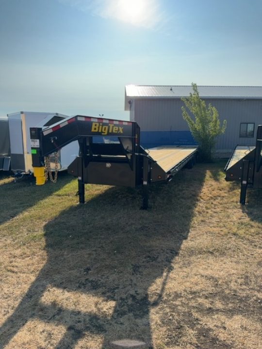 New 2025 BIG TEX TRAILERS 25GN-35D5A Flatbed Trailer