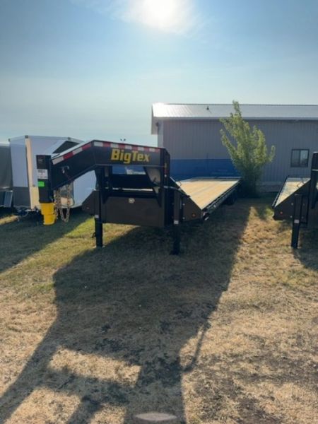 New 2025 BIG TEX TRAILERS 25GN-35D5A Flatbed Trailer